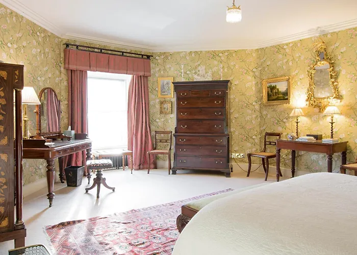 Semesterbostad The Hall By Birch *