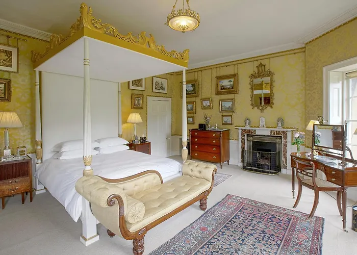 Semesterbostad The Hall By Birch *