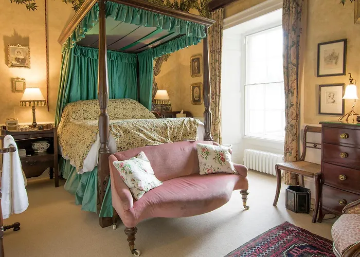 Semesterbostad The Hall By Birch