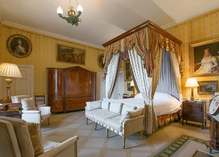 Semesterbostad The Hall By Birch *