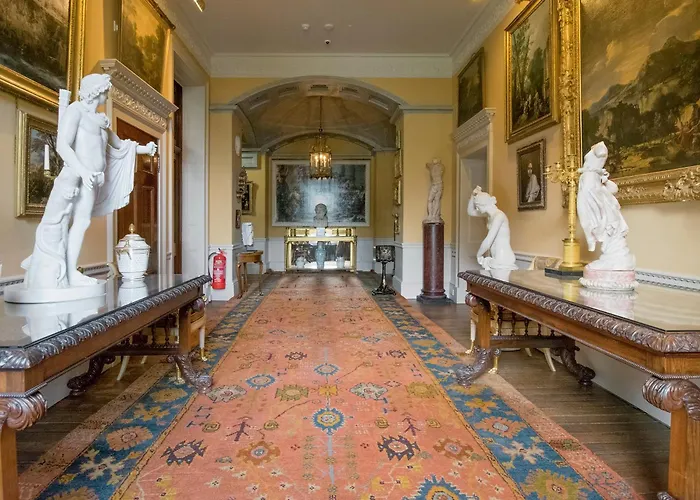 The Hall By Birch Semesterbostad *