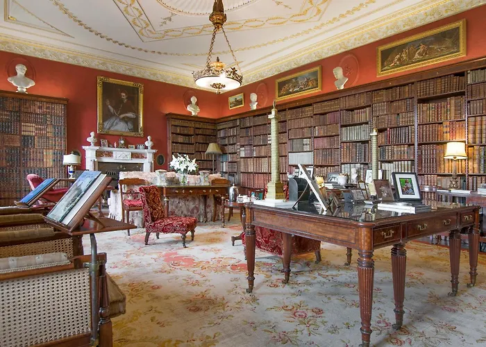 The Hall By Birch Semesterbostad *