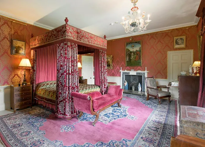 Semesterbostad The Hall By Birch